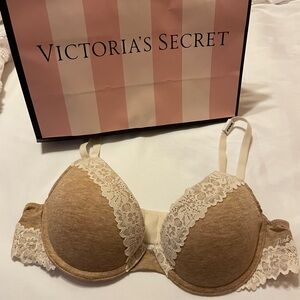 Victoria's Secret Tan Lace Bra 32b